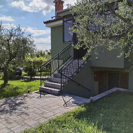Apartma Zora Pobegi Exterior photo